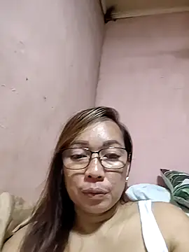 asianwet4u online show from February 2026 11:10:02 AM