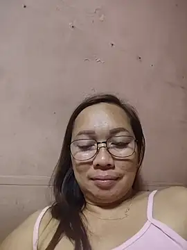 asianwet4u online show from May 2026 05:10:01 PM