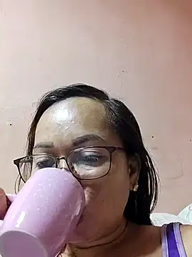 asianwet4u online show from February 2026 02:45:02 AM