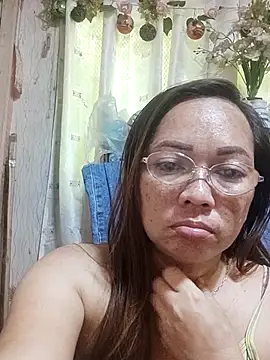 Snapshot of asianwet4u chatting on July 2026 04:21:02 AM asianwet4u online show from July 2026 04:21:02 AM