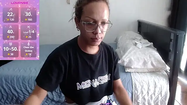 sensual nataliee online show from March 2026 02:21:01 PM