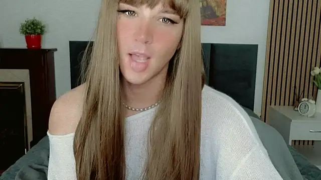 HelenSpellman online show from May 2026 02:26:02 AM