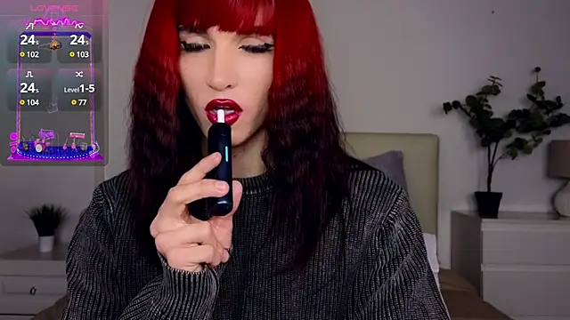 HelenSpellman online show from December 2024 07:43:02 PM