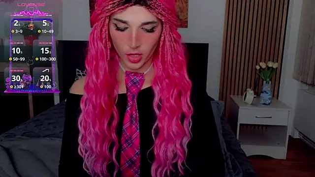 HelenSpellman online show from July 2026 10:28:02 PM