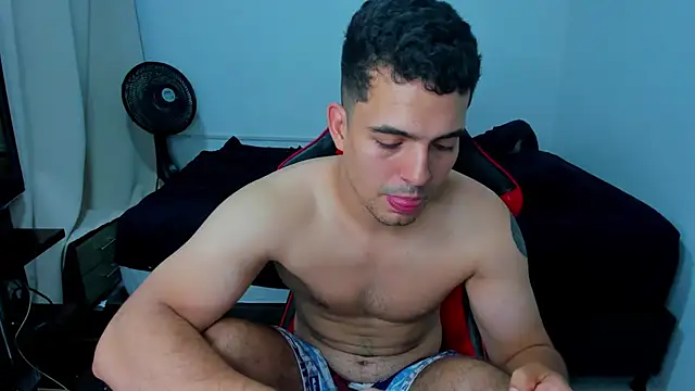 tanner hard  online show from March 2025 02:44:01 AM