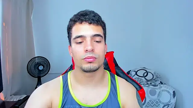 tanner hard  online show from February 2025 08:05:02 PM