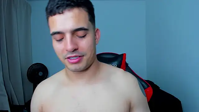 tanner hard  online show from March 2025 02:04:01 AM