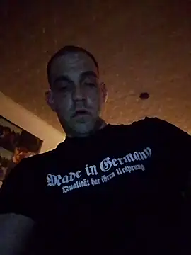 Codymc89 online show from March 2026 11:44:01 PM