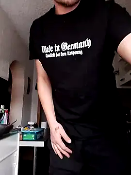 Codymc89 online show from January 2026 09:03:02 AM