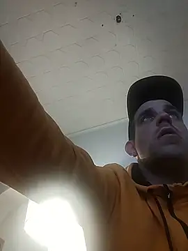 Codymc89 online show from December 2025 02:54:02 AM