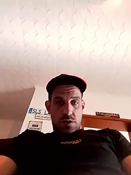 Codymc89 online show from May 2026 04:26:01 PM