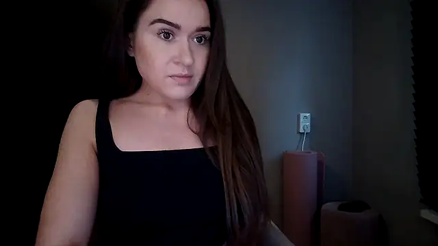 avajade online show from December 2025 01:44:02 PM