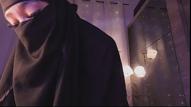 sweet diazzz online show from November 2025 08:57:02 PM