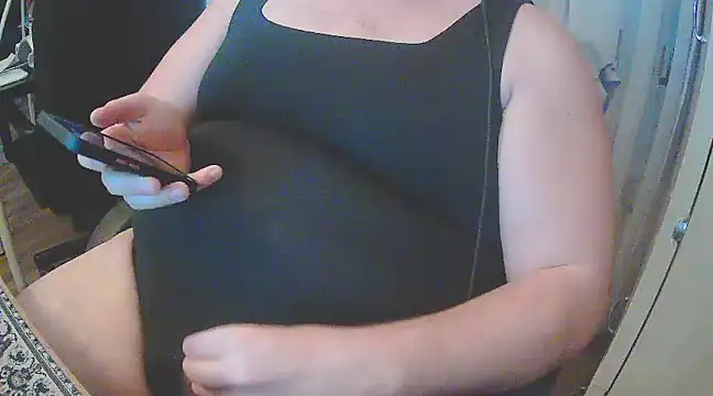 Snapshot of szadamo chatting on January 2025 02:51:02 PM szadamo online show from January 2025 02:51:02 PM