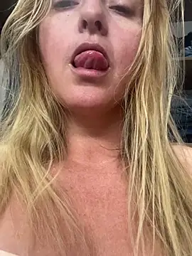 moniquerainx online show from March 2026 02:53:01 PM