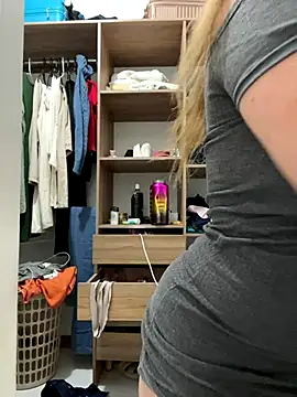 moniquerainx online show from November 2025 02:49:02 AM