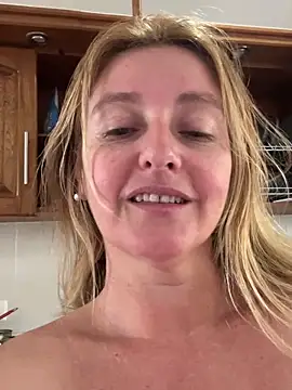 moniquerainx online show from March 2026 03:45:01 PM