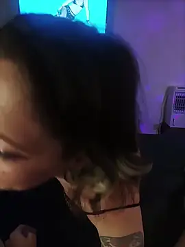 Rabit Snake online show from February 2026 03:37:01 AM