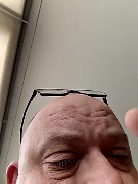 Bibear197511 online show from October 2025 07:24:02 AM