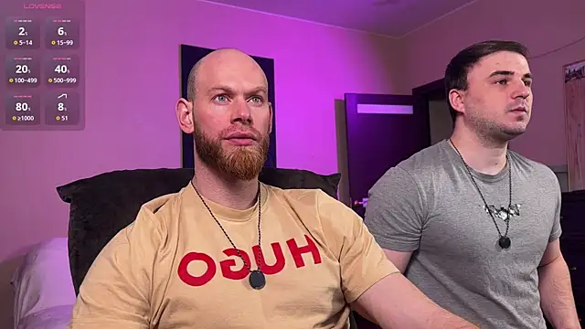 Snapshot of Xxx_______Xxx chatting on April 2026 06:09:02 AM Xxx Xxx online show from April 2026 06:09:02 AM