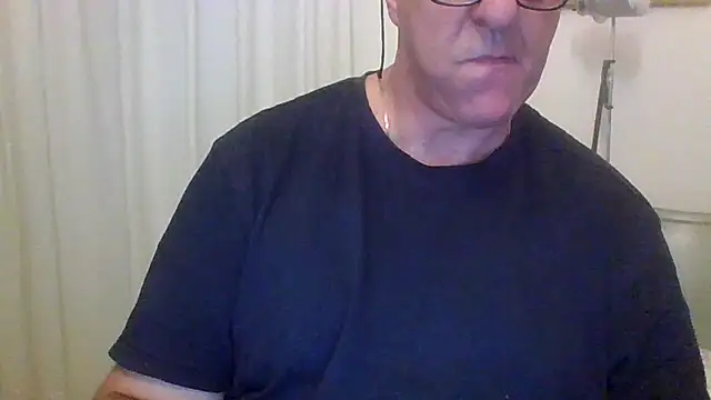 ANONIMO7735 online show from September 2025 05:06:02 PM