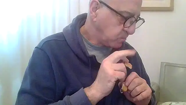 ANONIMO7735 online show from February 2026 06:58:01 AM