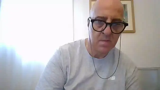 Snapshot of ANONIMO7735 chatting on June 2026 10:25:01 AM ANONIMO7735 online show from June 2026 10:25:01 AM