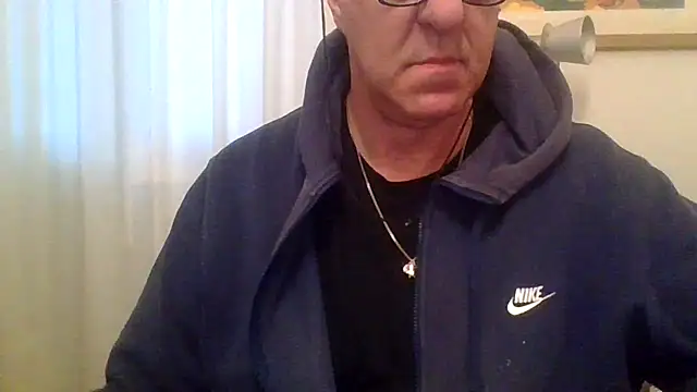 Snapshot of ANONIMO7735 chatting on December 2025 06:03:01 AM ANONIMO7735 online show from December 2025 06:03:01 AM