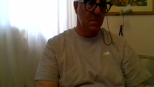 ANONIMO7735 online show from May 2026 10:43:01 AM
