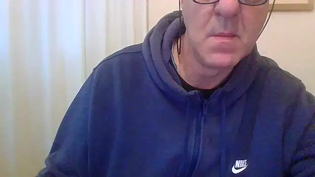 ANONIMO7735 online show from January 2026 06:28:02 AM