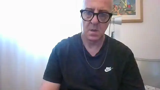 Snapshot of ANONIMO7735 chatting on June 2026 09:40:01 AM ANONIMO7735 online show from June 2026 09:40:01 AM