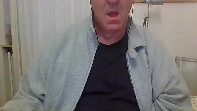 ANONIMO7735 online show from October 2025 04:58:02 AM