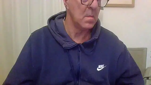 ANONIMO7735 online show from December 2025 06:36:02 PM