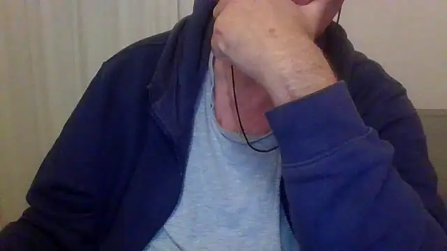 ANONIMO7735 online show from October 2025 05:03:02 PM