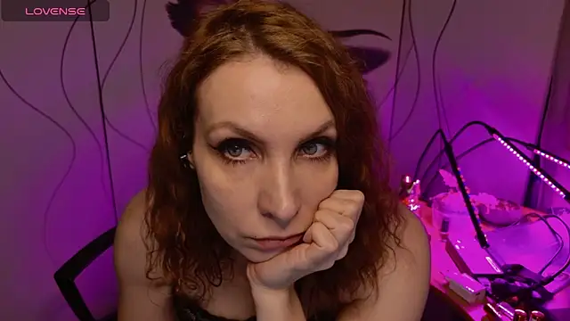 JohansonKatie online show from March 2026 03:56:02 AM