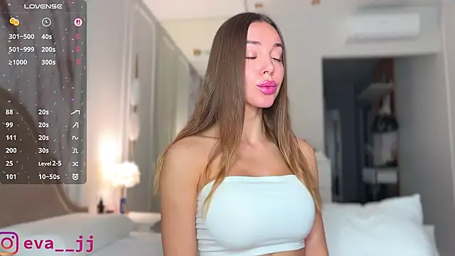 Eva JJ online show from November 2025 03:49:02 AM