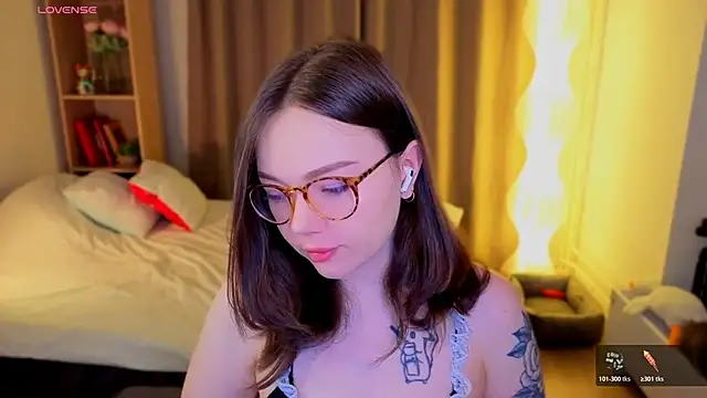 MilenaSaint online show from March 2026 03:52:01 AM