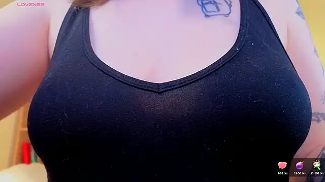 MilenaSaint online show from March 2026 03:45:02 AM