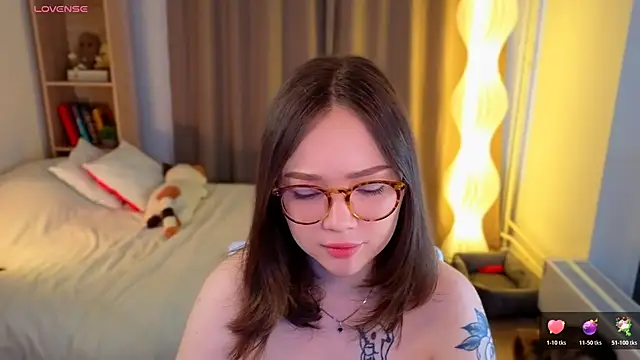 MilenaSaint online show from March 2026 04:28:02 AM