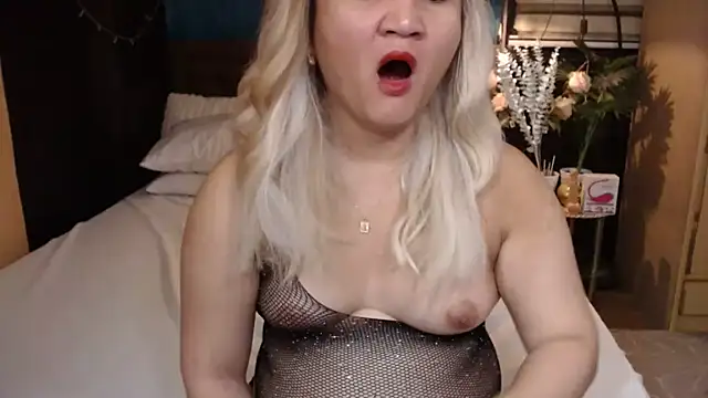 xheavenlytrans online show from October 2025 08:49:02 PM