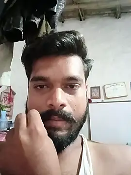 Snapshot of veaman9939 chatting on July 2026 05:10:02 PM veaman9939 online show from July 2026 05:10:02 PM