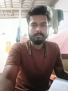 Snapshot of veaman9939 chatting on July 2026 12:44:01 PM veaman9939 online show from July 2026 12:44:01 PM