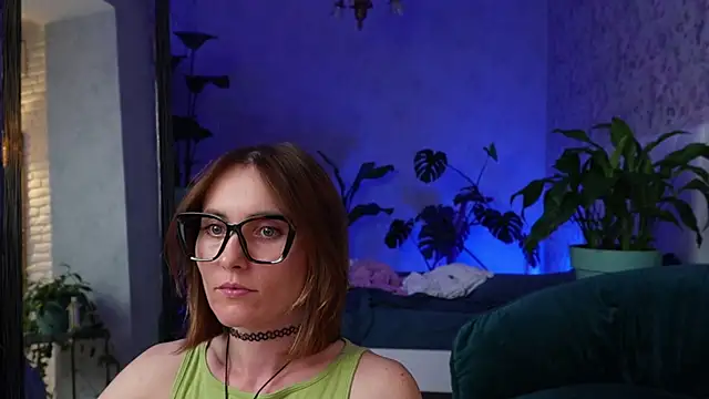 ClaraBendover online show from July 2026 05:52:01 PM