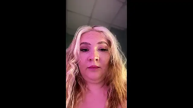 Anal Top online show from November 2025 08:20:02 PM