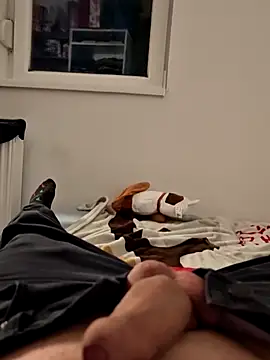 Luismiguel55 online show from November 2025 03:45:01 PM