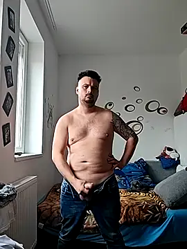 Luismiguel55 online show from April 2026 03:16:02 PM