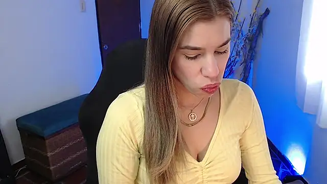 ms sofia x online show from April 2026 04:22:02 PM