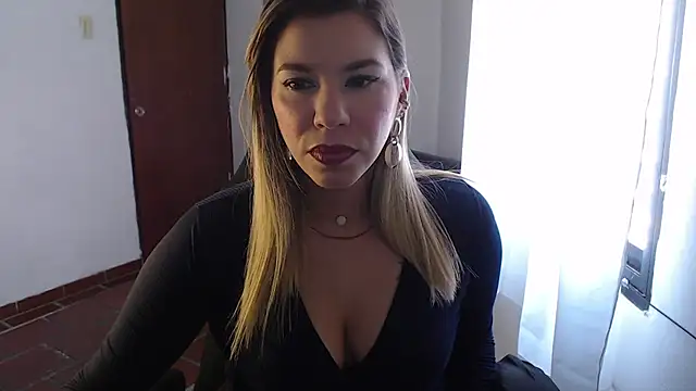 ms sofia x online show from February 2025 04:55:01 PM