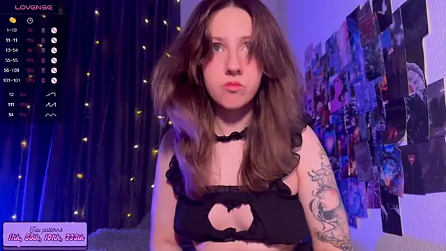 HotaruTomo online show from November 2025 09:48:02 PM