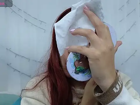 Snapshot of ninaa_fox chatting on January 2026 03:19:01 PM ninaa fox online show from January 2026 03:19:01 PM